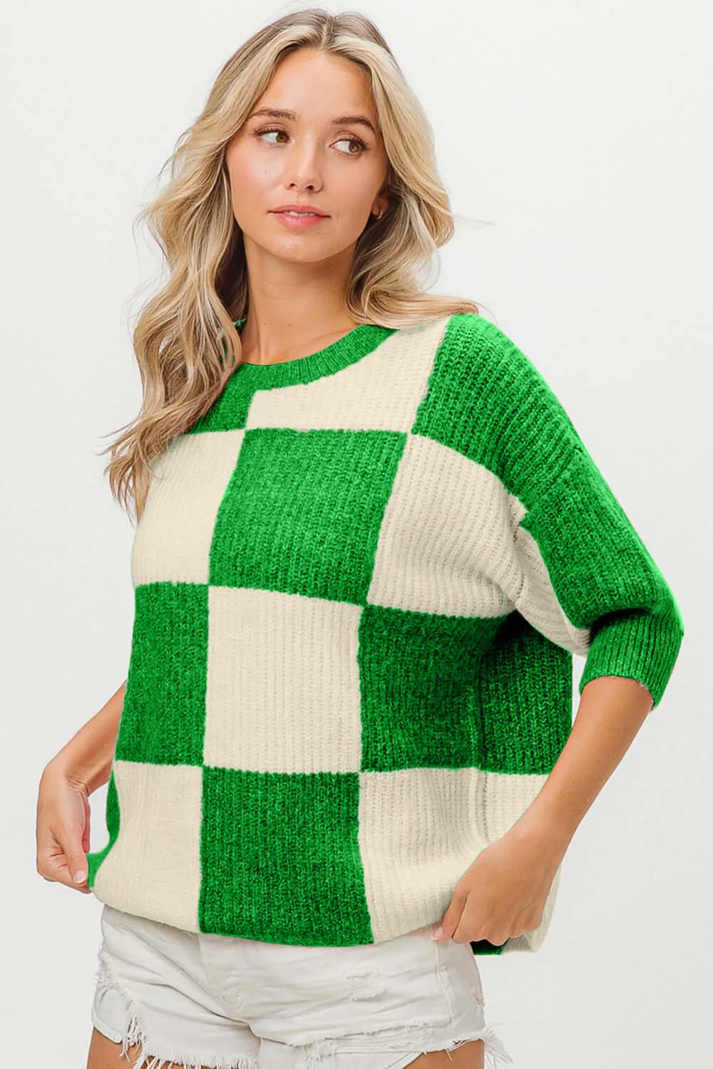 Checkered Contrast Round Neck Sweater