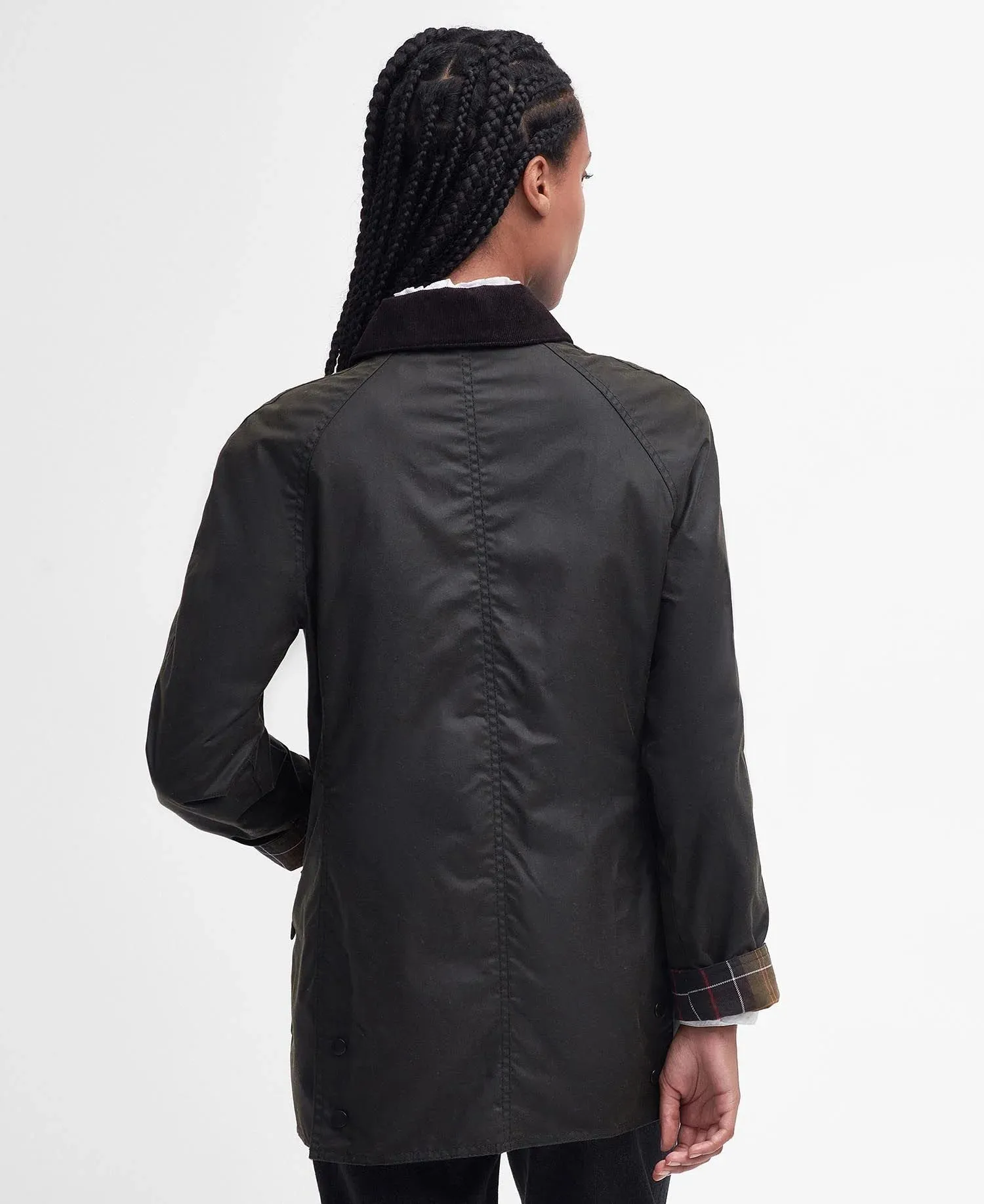 Classic Beadnell Wax Jacket (Olive)