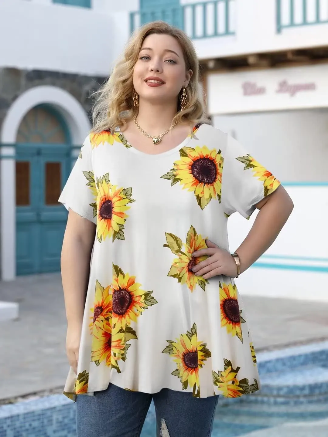 LARACE Casual Tops for Womens Summer Clothes Loose Fit Short Sleeve Shirts Flowy V Neck Tunic Plus Size Blouse