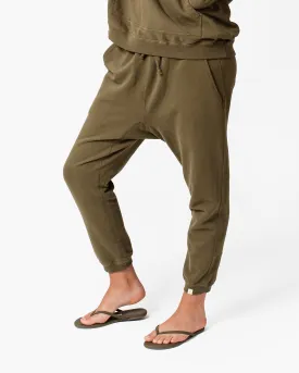The Relaxed Jogger - Olive