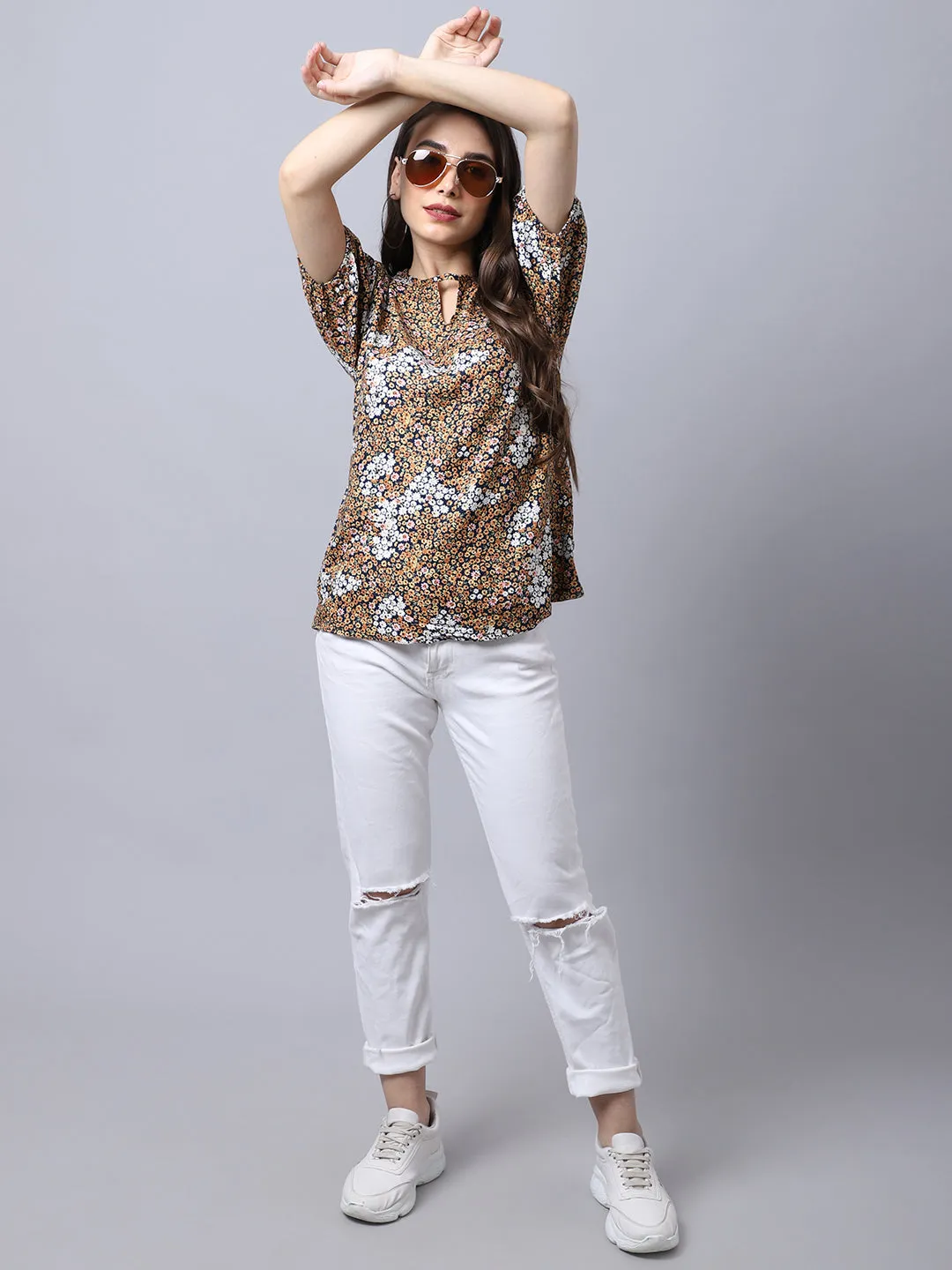 Women's Casual  Yellow Floral Print Round neck with keyhole Top